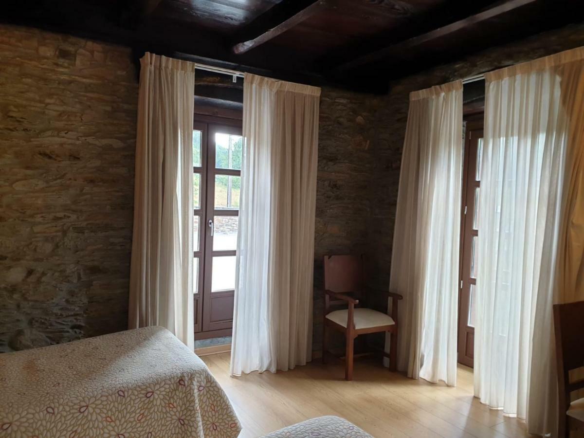 Hotel Mirador De Barcia Ribeira De Piquin Luaran gambar